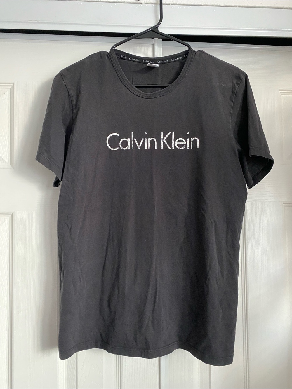 🖤 Calvin Klein Black Short-Sleeve Logo Tee men’s small